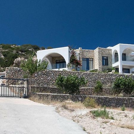Evilia Luxury Villa Amoopi Dış mekan fotoğraf
