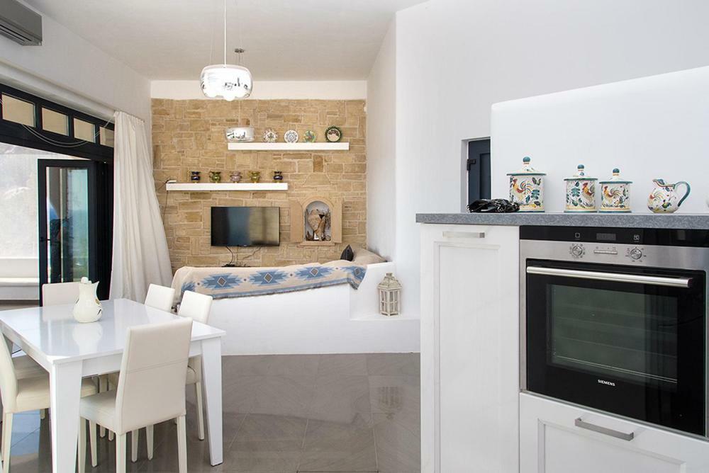 Evilia Luxury Villa Amoopi Dış mekan fotoğraf