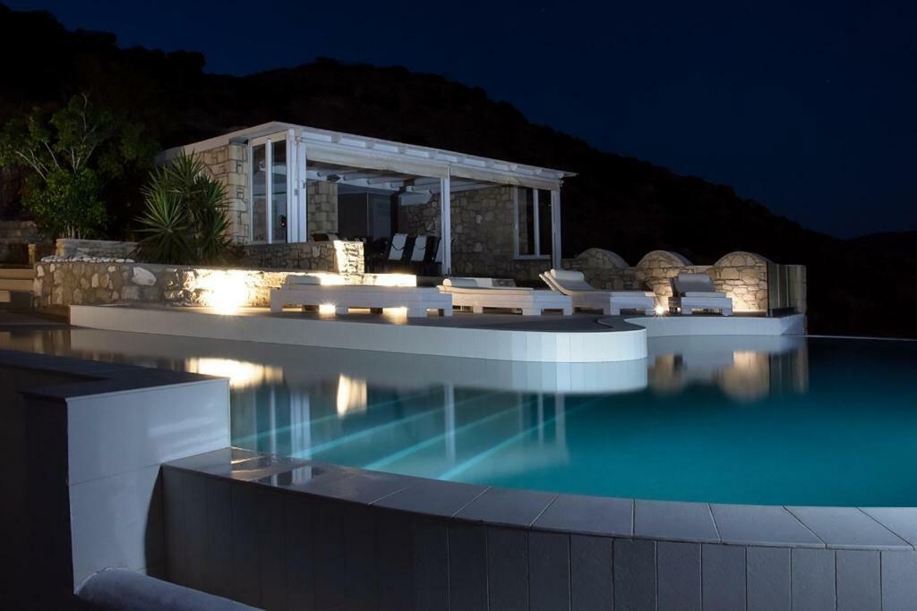 Evilia Luxury Villa Amoopi Dış mekan fotoğraf